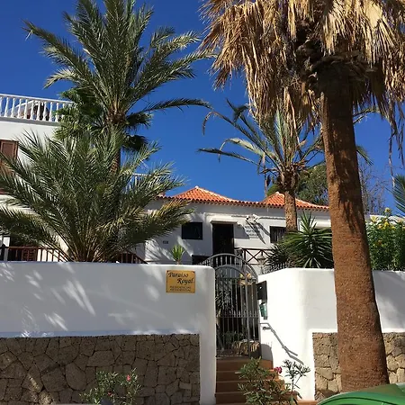 Pensión Americas Family *