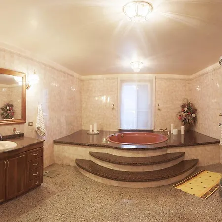 בית הארחה Americas Family